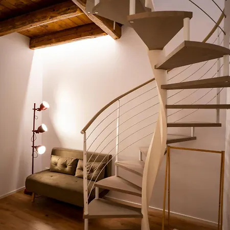 Domus Mirea Konukevi 3*