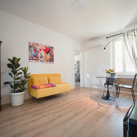 Domus Mirea Konukevi 3*